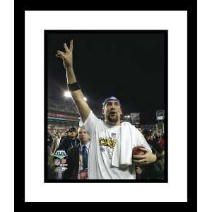   Photograph Super Bowl XLIII Hand Raised Celeb Sports Collectibles