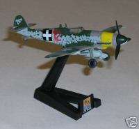   Collectible 172 Scale WW II Bf 109G 10 Hungarian Air Force 1945