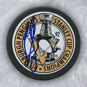 Ron Francis Pittsburgh Penguins Autographed/Hand Signed Hockey Puck