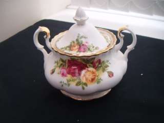 ROYAL ALBERT OLD COUNTRY ROSES COVERED SUGAR BOWL BEST QUALITY  