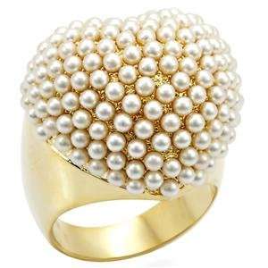  Gold Tone Cocktail Ring With Citron Yellow Pearls In Heart 