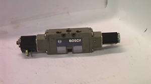 Bosch   0 820 022 992   Pneumatic Valve  