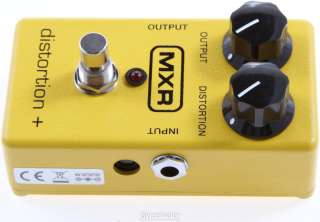 Distortion knob adjusts ratio of clean signal with distortion