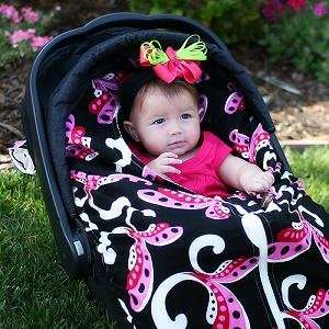    Snuggle Me Carseat Blanket/Cover   Gracie May Black and pink Baby
