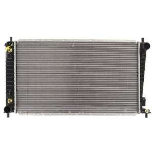  Ford Pickup Super Duty Model 5.4L V8 Replacement Radiator 