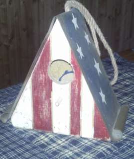 Beautiful Americana Stars and Stripes Birdhouse Decor in excellent 