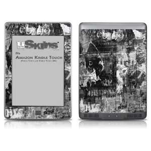   Kindle Touch Skin   Graffiti Grunge Skull by uSkins 