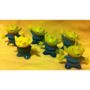   Goody Bag Fillers Set of 6 Little Green Men Alien 1.5 Pvc Figures Toy