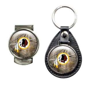 BSS   Washington Redskins NFL Open Field Leather Fob Key Chain & Money 