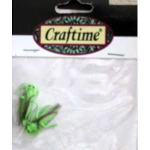   Decorative Figure 2 x Kaolin Katydid (Green) Arts, Crafts & Sewing