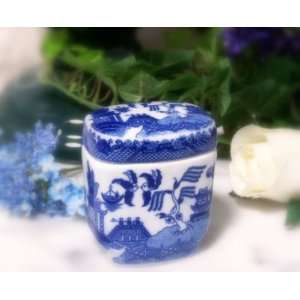  Blue Willow Trinket Box