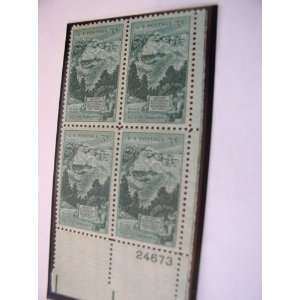  Plate Block of 4 $.03 Cent US Postage Stamps, Mt Rushmore 