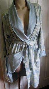 PRETTY MUTED GREENS & BLUES IN A FLORAL DESIGN SHORT ROBE