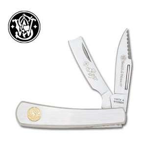   Smith & Wesson 2 Blade Razor Folding Pocket Knife