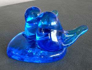BLOWN GLASS  TWO BLUE BIRDS OF HAPPINESS LEO WARD 1989  