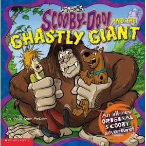   Scooby Doo And The Ghastly Giant [Paperback] Jesse Leon McCann Books