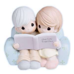  Precious Moments Figurine Our Picture Book of Love 