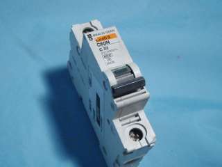   Multi 9 Circuit Breaker C60N C32 230/400 Volt 24406 1 Pole NEW  
