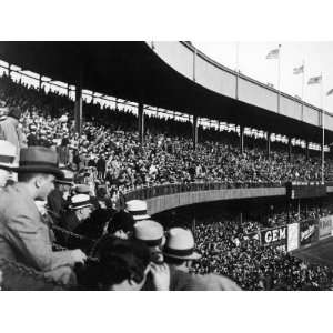 com Crowd Attending a New York Yankee Baseball Game at Yankee Stadium 