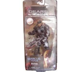 Gears of War NECA Exclusive Action Figure Marcus Fenix Holding Figure 