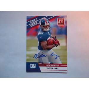  2010 Donruss Rated Rookie RC Victor Cruz Auto Autograph in 