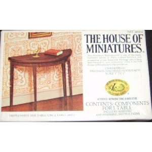  The House of Miniatures Hepplewhite Side Table No. 40004 