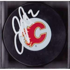  Jarome Iginla Autographed Hockey Puck   Logo   Autographed 