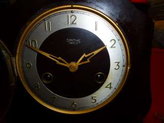 SMITHS ENFIELD BAKELITE Antique Mantel Shelf Clock  