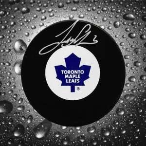  Luke Schenn Autographed Puck   Autographed NHL Pucks 