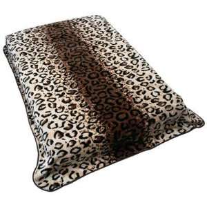  Wyndham House™ Cheetah Print Blanket