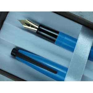  Cross Turquoise Blue Fountain Pen with 23k Medium Nib 