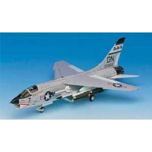  F 8E Crusader US Marines 1 72 by Academy Toys & Games