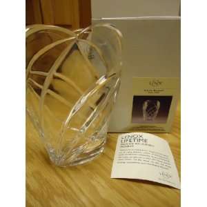 Lenox Arctic Bloom Lead Crystal Vase   6.25 