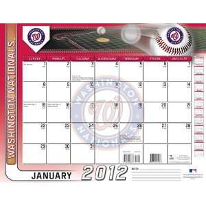  Washington Nationals Team Desk Pad Calendar 22 X 17 