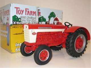 Up for sale is a 1/16 INTERNATIONAL HARVESTER 660 Toy Farmer Edition 