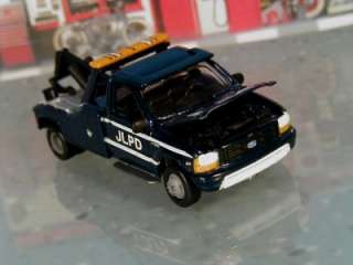 2000 Ford Dually Pickup Police Tow Truck Limited Edition 1/64 Scale 