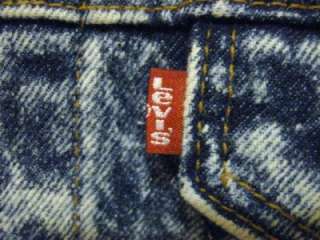 Vintage 1980s ~ LEVIS ~ Acid Wash Denim Jean Jacket ~ Size XL ~ Made 