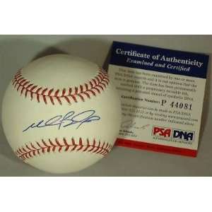   Ball   OML * * PSA DNA 2A   Autographed Baseballs