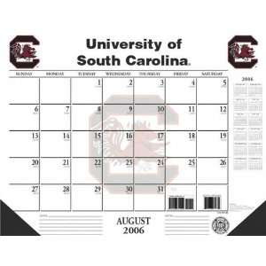  South Carolina Gamecocks 22x17 Academic Desk Calendar 2006 