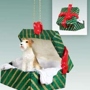  Wire Haired Fox Terrier Green Gift Box Dog Ornament