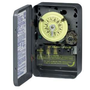  Intermatic T172 SPST 24 Hour 208 277 Volt Time Switch with 