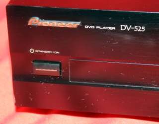 PIONEER DV 525 DVD PLAYER S/N 03US 0012562486857  