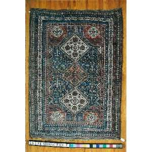  7x9 Hand Knotted Shiraz Persian Rug   70x910