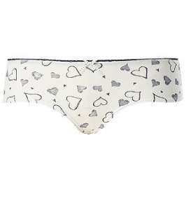 Cream (Cream) Sketchy Heart Hotpant  225058113  New Look