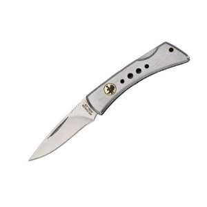  Dakota Folding Knife   Model 520 