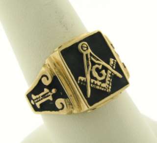 Vintage 14k Yellow Gold Masonic Enamel Ring  
