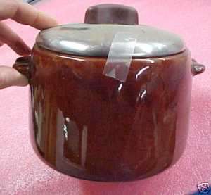 Westbend USA Bean Pot Honey jar stoneware crock & Lid  