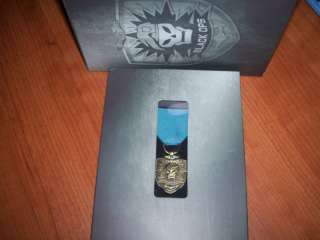 Official Call of Duty Black Ops Medal w/ case   New  