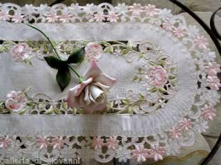 VANILLA ROSE Lace Placemat Runner Doily Flower Floral Doilies Roses 
