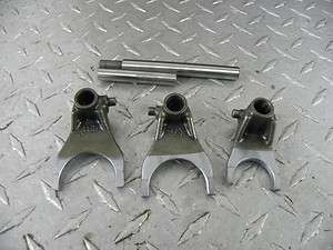 CR125 HONDA 2001 @ CR 125 01 SHIFT FORKS  